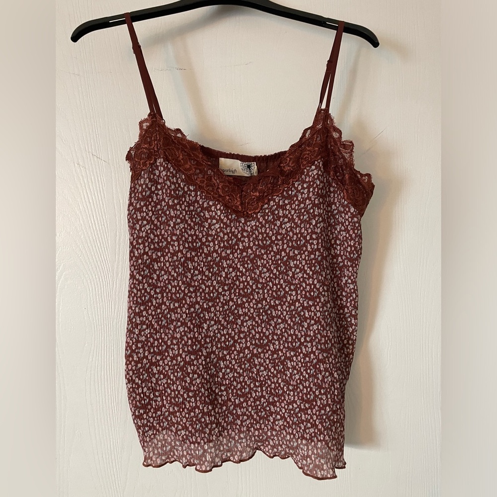 🌻5/$16🌻Beautiful camisole